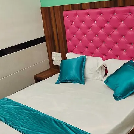 Hotel Tip Top Residency-3