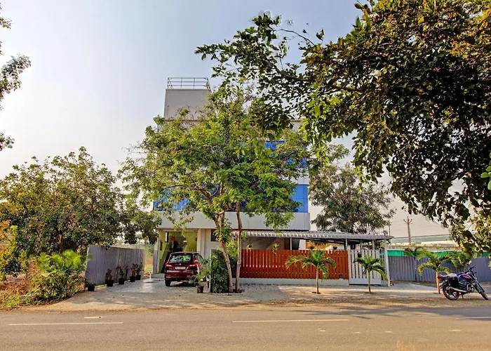 Hotel Sai Leela Residency